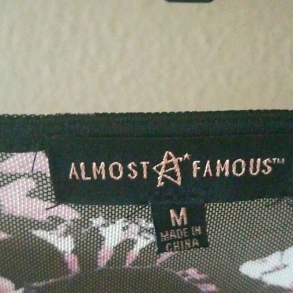 Almost Famous sheer top - Picture 5 of 7